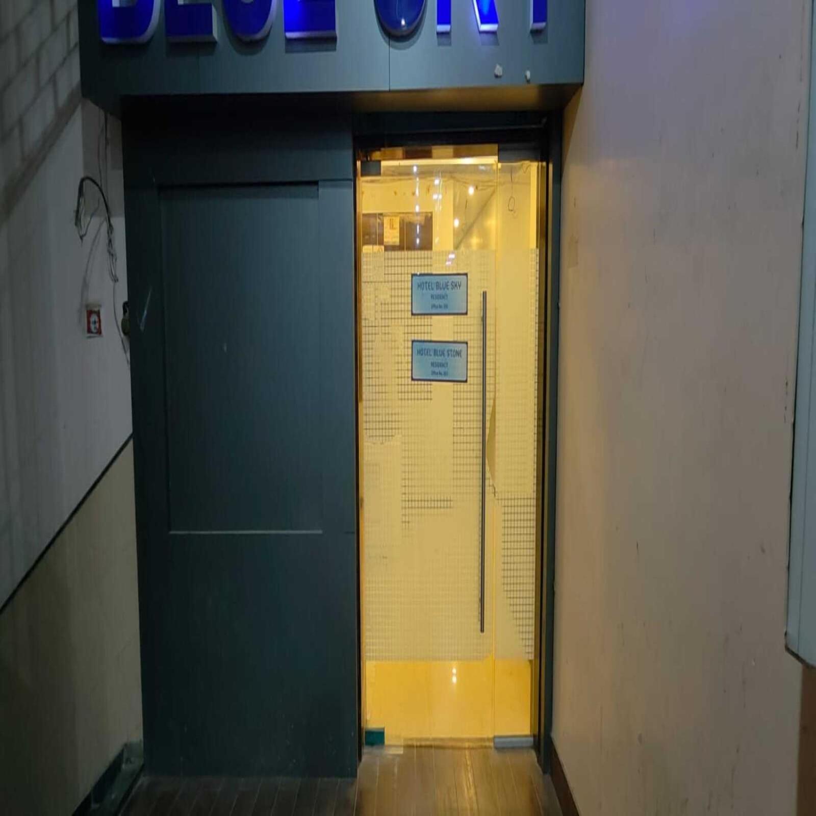 Hotel Blue Sky Residency Mumbai Exterior foto
